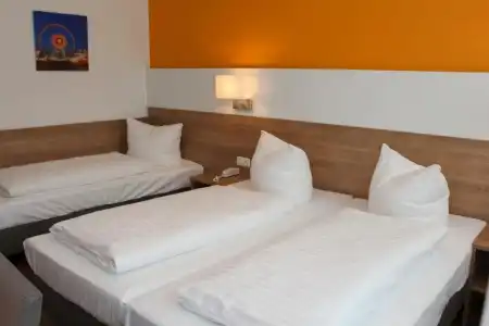 Hostel S16 - 59