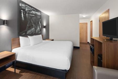 Super 8 by Wyndham Trois-Rivieres - 34