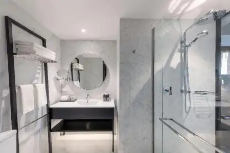 Crowne Plaza Christchurch by IHG - 70