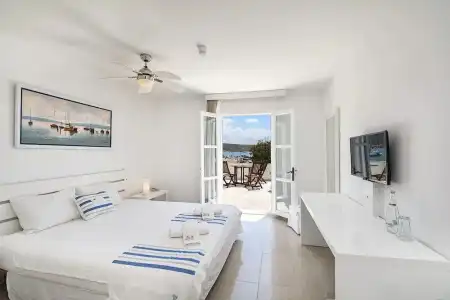 Port Alacati - 45