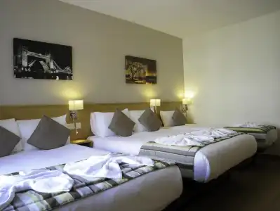 Kings Cross Inn - 57