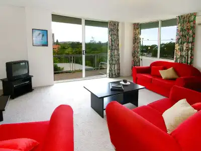 Tradewinds Apartments - 17