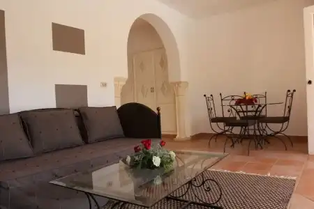 Guesthouse Villamar - 9