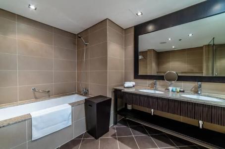 Luxe Getaways Royal Amwaj Palm Jumeirah Resort Apartment Holiday Home - 16
