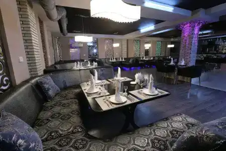 Zargaron Plaza - 24