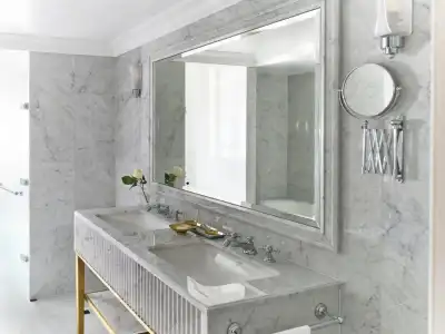 The Dorchester - 26