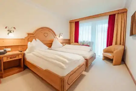Hotel - 51