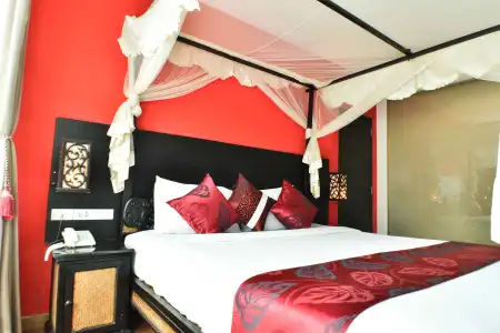 Boss Suites Nana - 2