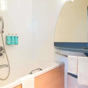 Novotel Suites Geneve Aeroport - 49