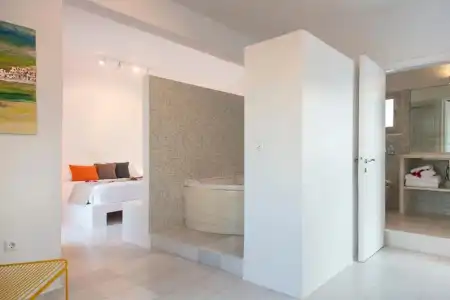 Kanale's Rooms and Suites - 139