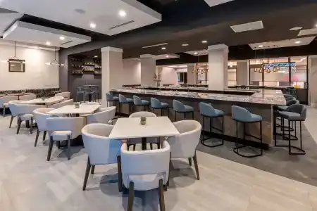 DoubleTree by Hilton Denver Cherry Creek - 21