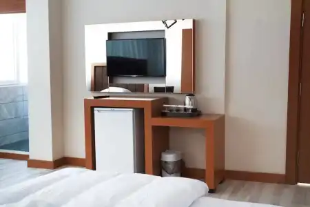 By Sultan Otel - 7