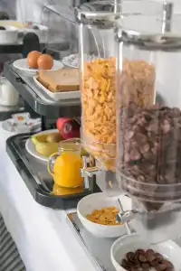 Theodora Suites - 9