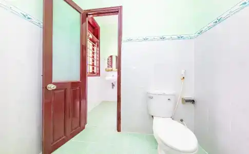 Tuyet Mai - 8