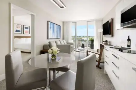Acqua Bay Luxury Apartments - 4