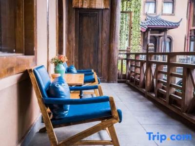 Lisiman Inn (Lijiang Art Club) - 98