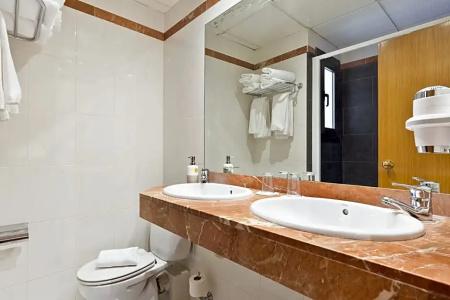 & Apartments Travessera - 107
