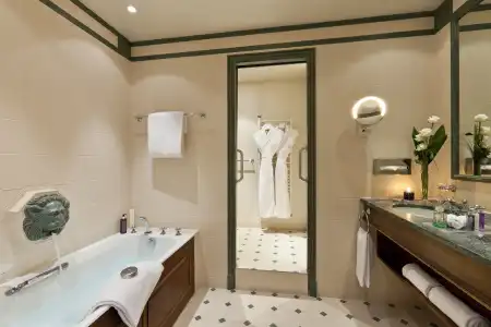 Hôtel Barrière Le Royal Deauville - 49