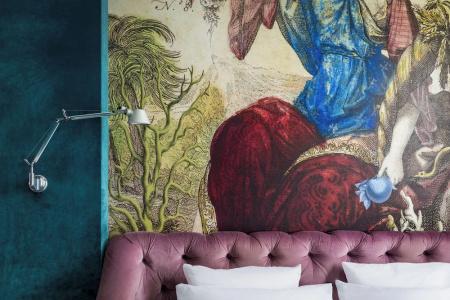 Hôtel du Petit Moulin, Haute Couture by Lacroix - 54