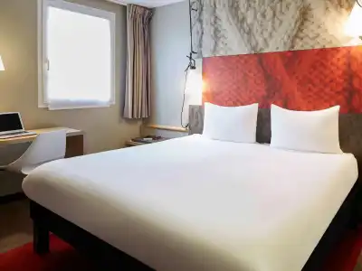 Ibis Paris Canal Saint Martin - 56