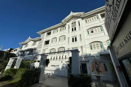 Nidhra Lanna - 0