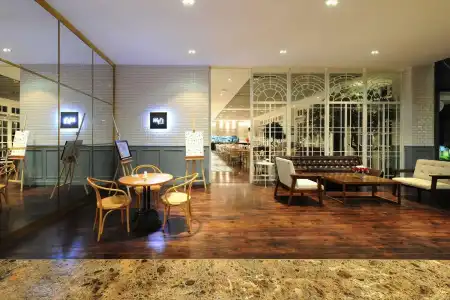 Veranda Pakubuwono - 40