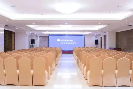 Wyndham Shanghai Hongqiao - 10