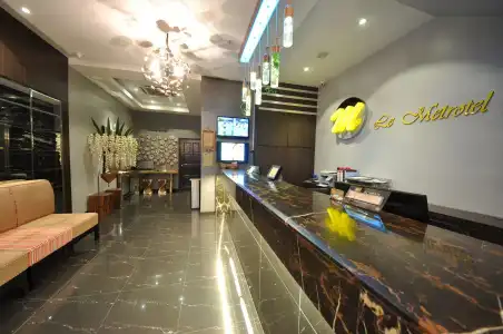 Le Metrotel - 1