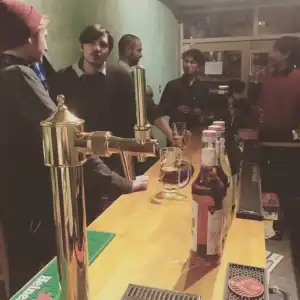 Backstage Party Hostel & Bar - 6