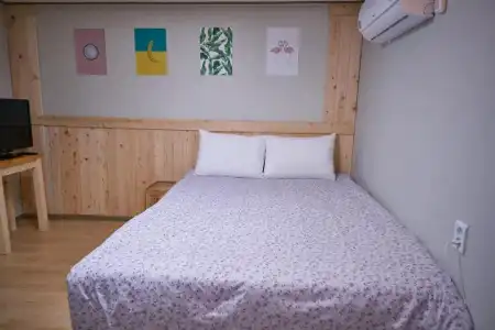 Seoul Station R Guesthouse - 131