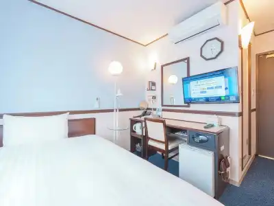 Toyoko Inn Shin Osaka Station Higashi - 72