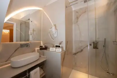 Palazzo Ferraioli & Wellness Center - 15