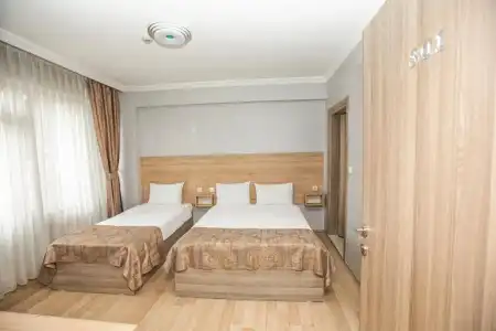 Konuk Otel - 42
