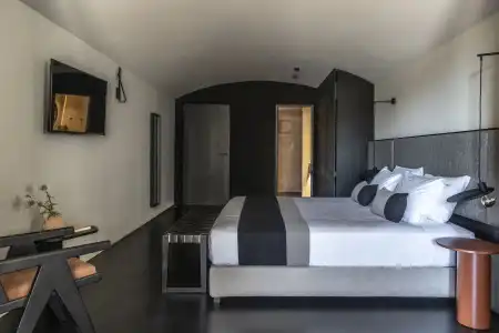 Nimbus Santorini - 6