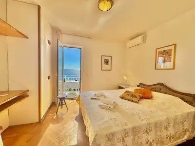 Sun Rose Apartments - 176