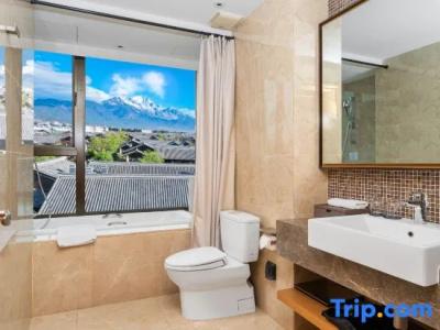 Howard Johnson Jinlin Plaza Lijiang - 77