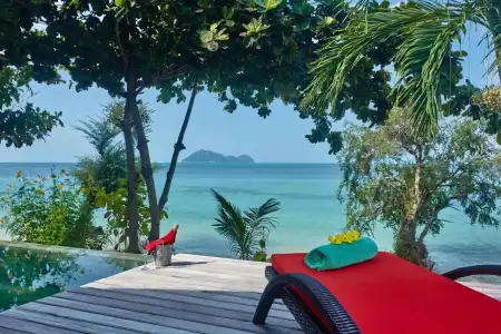 Kupu Kupu Phangan Beach Villas & Spa - 16