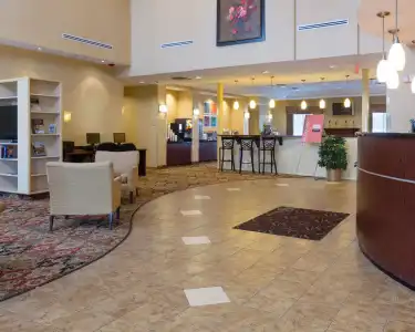 Comfort Suites Fredericksburg North - 35