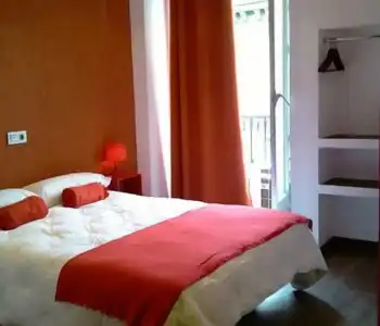 Hostal Abril - 13