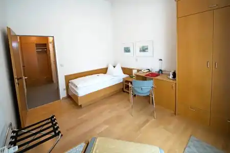 Am Spiegeln Dialog.Hotel.Wien - 15