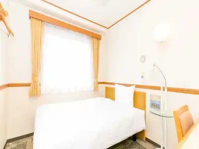 Toyoko Inn Hakata Nishi-nakasu - 18