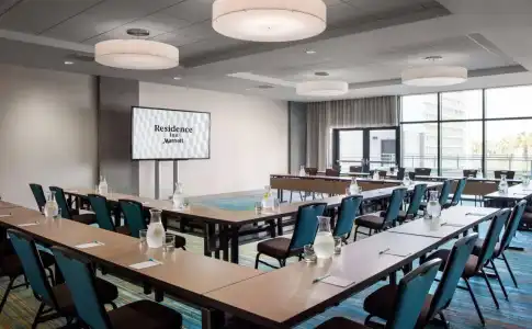 Springhill Suites San Diego Downtown/Bayfront - 1