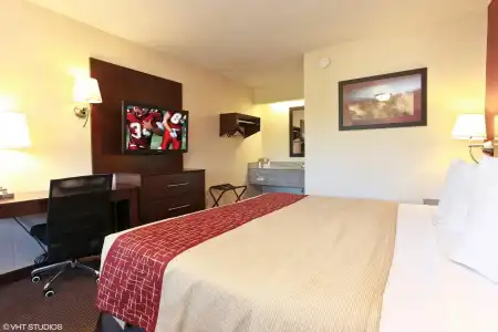 Red Roof Inn Michigan City - 29