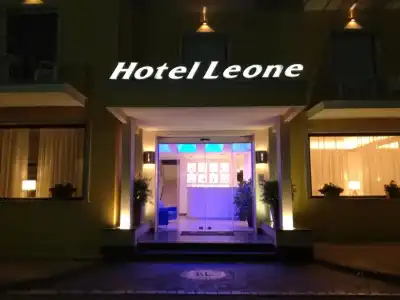 Leone - 0