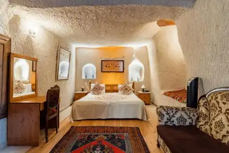 Amber Cave Suites - 40
