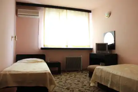 Svilena - 13