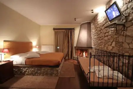 Aesko Resort - 4