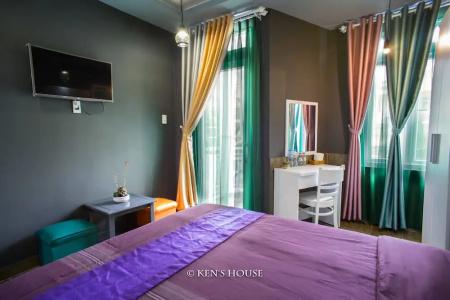 Ken's Backpackers - 155