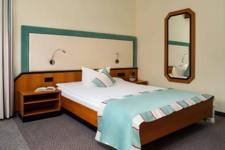 Hetzel Stuttgart - 48