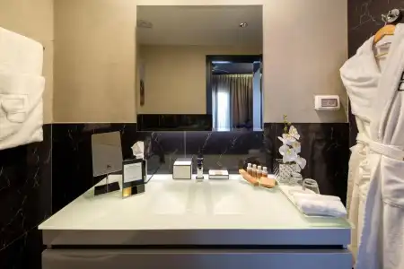 Play Seaport Suite Tlv - 37